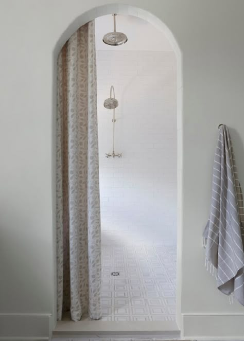 Shower With Subway Tile, April Tomlin Interiors, April Tomlin, Subway Tile Design, Subway Tile Showers, Bathroom Layouts, Timeless Bathroom, Bathroom Design Inspiration, Hello Lovely