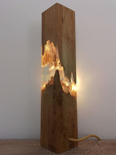 Seni Resin, Wood Lamp Design, Wood Resin Table, Unique Night Lights, Diy Lampe, Tafel Decor, Lampe Decoration, Resin Furniture, Wood Lamp