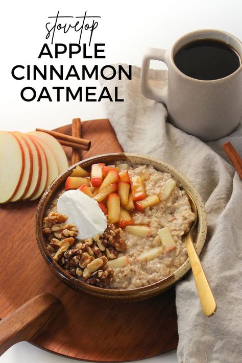 Apple Cinnamon Oatmeal (Stovetop) - fANNEtastic food Cold Oatmeal Recipe, Oatmeal Stovetop, Oatmeal With Honey, Greek Yogurt Oatmeal, Pumpkin Pie Oatmeal, Apple Cinnamon Oatmeal, Carrot Cake Oatmeal, Cozy Breakfast, Apple Oatmeal