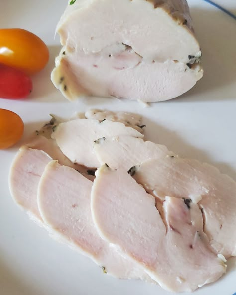 Roasted Chicken Lunch Meat! Easy, Heathy, Tasty, Home Made Inexpensive!!! Making Your Own Lunch Meat, How To Make Lunch Meat At Home, Making Lunch Meat, Chicken Lunch Meat Recipes, Home Made Lunch Meat, How To Make Lunch Meat, Diy Lunch Meat, Meat Press Recipes, Homemade Luncheon Meat Recipe