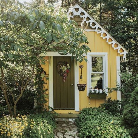 Yellow Shed Ideas, Cottage Core Yellow, Wood Cottage, Yellow Cottage, Yellow House, Cottage Style Homes, Backyard Sheds, Oak Hill, Cottage In The Woods