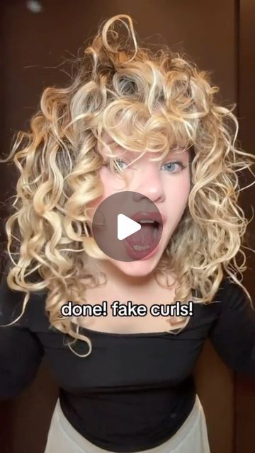 Straight Hair To Curly How To Get, Do I Have Curly Hair, Curly Hair For Straight Hair, How To Keep Curls In Hair All Day, How To Get Big Curls, Curly Hair Extensions Before And After, Curls For Straight Hair, How To Make Straight Hair Curly, Curls On Straight Hair