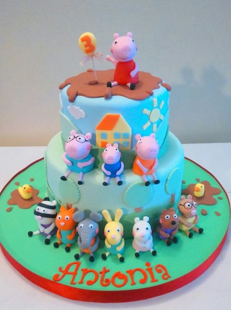 Tortas Peppa Pig, 3rd Birthday Cake Ideas, Peppa Pig Birthday Cake, Peppa Party, 3rd Birthday Cake, Pig Birthday Cakes, Peppa Pig Cake, Smash Cakes, Friends Cake