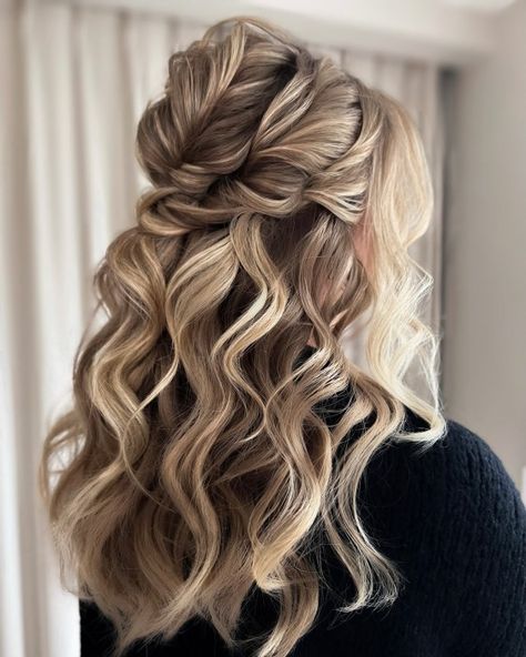 Twisted Half Updo with Piece-y Waves Wedding Waves Hair, Wedding Half Updo, Loose Braid, Bridal Hairstylist, Braided Half Updo, Waves Hair, Hair Half Up, Hair Adviser, Braided Half Up