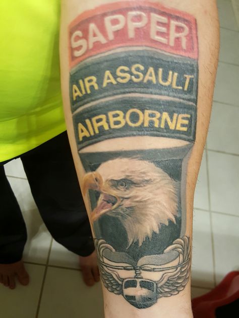 101st Airborne (Screaming Eagles), Air Assault, Sapper. work was done by Aztec Tattoo in Blue Island, IL. by the owner Carlos 101st Airborne Tattoo, Airborne Tattoos, Island Tattoo, Army Tattoos, Eagle Images, Tattoo Pictures, 101st Airborne, Military Tattoos, C Tattoo