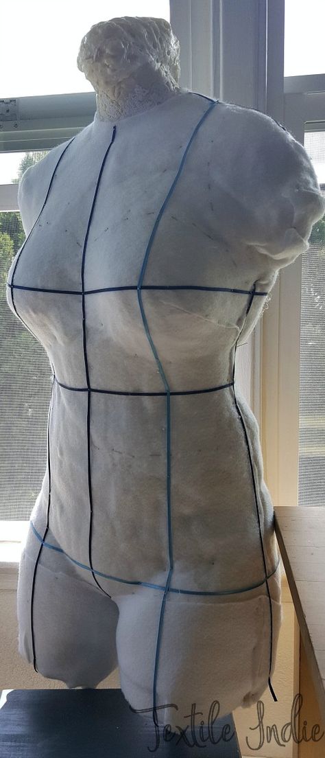 Dress Form Mannequin Diy, Full Body Dress Form, Plaster Tape, Diy Dress Form, Duct Tape Dress, Full Body Cast, Custom Dress Form, Mannequin Diy, Expanding Foam