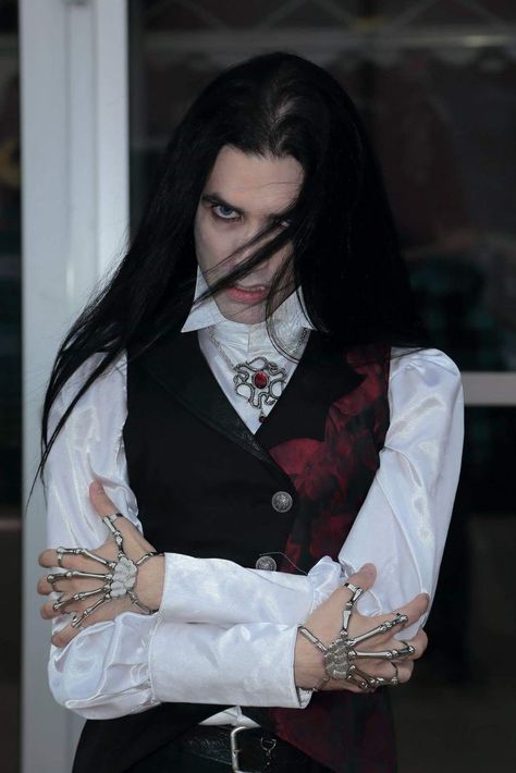 Victorian Goth Men, Vampire Aesthetic Male, Goth Mens Fashion, Goth Outfits Men, Goth Fashion Men, Goth Male, Modern Vampires, Vampire Fashion, Goth Outfit Ideas