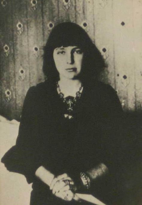 Marina Tsvetaeva, Narrative Poem, Poetry Magazine, Edward Gorey, Diane Arbus, Russian Literature, Dylan Thomas, Audre Lorde, Tsar Nicholas Ii