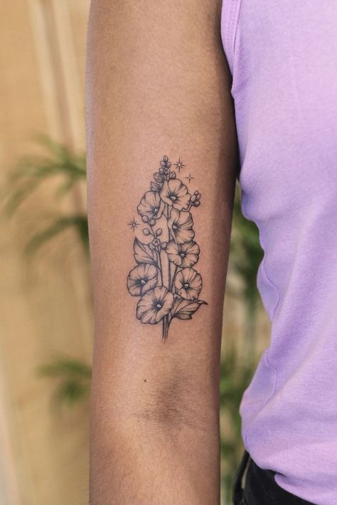 #hollyhock #flowerstattoo #flowerart #tattooidea #tattooforher Hollyhock Flower, Hollyhocks Flowers, Small Tats, Fennec Fox, B Tattoo, Family Tattoos, Unique Tattoo, Trendy Tattoos, Flower Tattoos