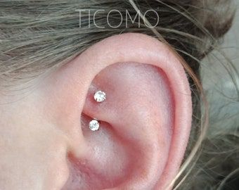 Daith Earring, Piercing Tragus, Lobe Piercing, Piercing Ideas, Daith Piercing, Ear Piercing, Cartilage Earrings, Single Earring, Screw Back Earrings