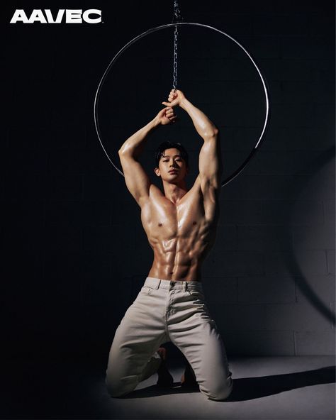 ahn-jjue | VSCO Muscular Man Reference Pose, Muscle Reference, Asian Muscle, Asian Male Model, Male Models Poses, Bodybuilding Workout, Hot Asian Men, Body Reference Poses, Anime Guys Shirtless