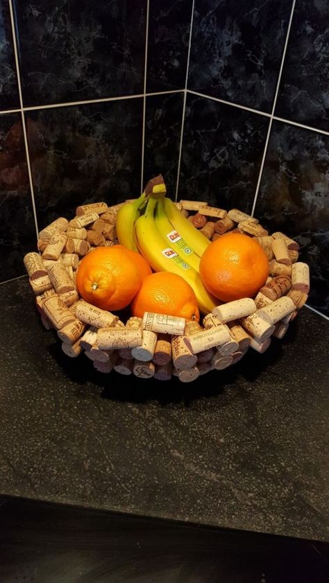 40 Amazing DIY Wine Cork Ideas For Home Cork Bowl, Upcycled Wine Corks, Wine Crafts, Diy Cork, Wine Cork Diy Crafts, Fruit Decoration, Wine Cork Projects, Recycled Wine Corks, Wine Cork Ornaments