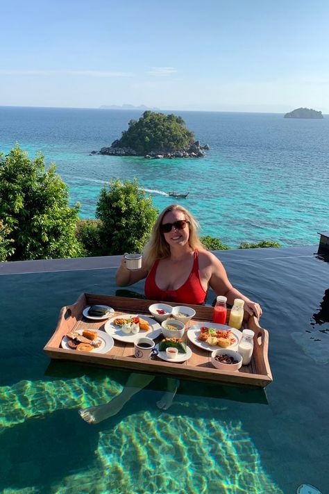 overwater bungalow in Thailand with a pool. Floating breakfast in the pool and ocean views of crystal clear water. Koh Lipe Thailand, Ko Lipe, Moon Place, Floating Breakfast, Travelling Thailand, Thailand Honeymoon, Koh Lipe, Romantic Luxury, Koh Chang