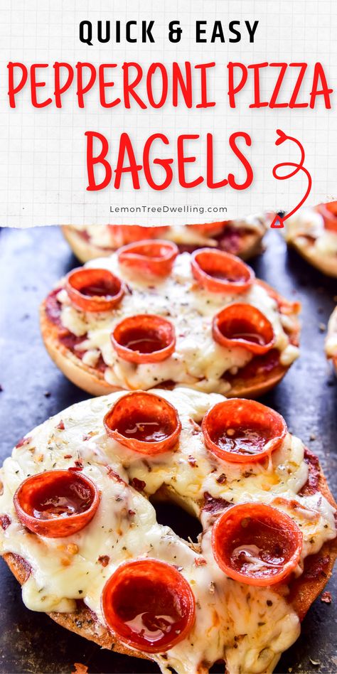 Pizza Bagels Recipe, Homemade Pizza Bagels, Pizza Bagels In Oven, Bagel Garlic Bread, Homemade Pizza Bagels In Oven, Healthy Pizza Bagels, Pepperoni Bagel, Healthy Pizza Bagel Bites, Breakfast Pizza Bagels