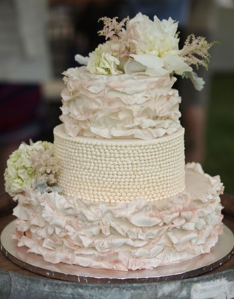 Three-Tier White Ruffle Wedding Cake Shabby Chic Wedding Cake, Chic Wedding Cake, Vintage Shabby Chic Wedding, Cupcake Tower Wedding, Ruffle Wedding Cake, Wedding Cake Images, Three Tier Cake, White Cake Recipe, Wedding Cake Photos