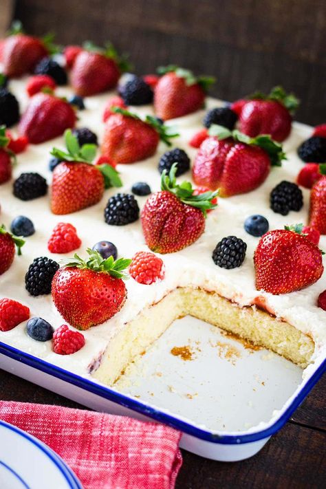 This recipe for berry Chantilly Sheet Cake is a soft and tender sponge cake with fresh berries and a fluffy Chantilly cream icing that melts in your mouth! Perfect for any celebration! Berries And Cream Sheet Cake, Berry Chantilly Sheet Cake, Mini Chantilly Cake, Chantilly Cake Recipe Box Cake, Fruit Sheet Cake Recipes, Fruit Chantilly Cake, Chantilly Sheet Cake Recipe, Chantilly Cake Whole Foods, Berry Chantilly Cupcakes