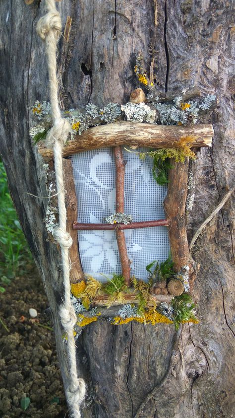 Fairy Tree Houses, Fairy Garden Furniture, Fairy House Diy, Fairy Garden Crafts, Fairy Garden Designs, Faeries Gardens, Fairy Tree, Garden Art Sculptures Diy, Fairy Garden Houses