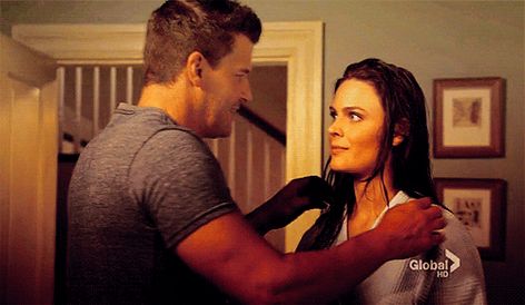 Bones, Temperance Brennan and Seeley Booth, played by Emily Deschanel and David Boreanaz Bones Brennan, Booth Bones, Pile Of Bones, Bones Booth And Brennan, Temperance Bones, Seeley Booth, Temperance Brennan, Bones Tv Series, Booth And Bones