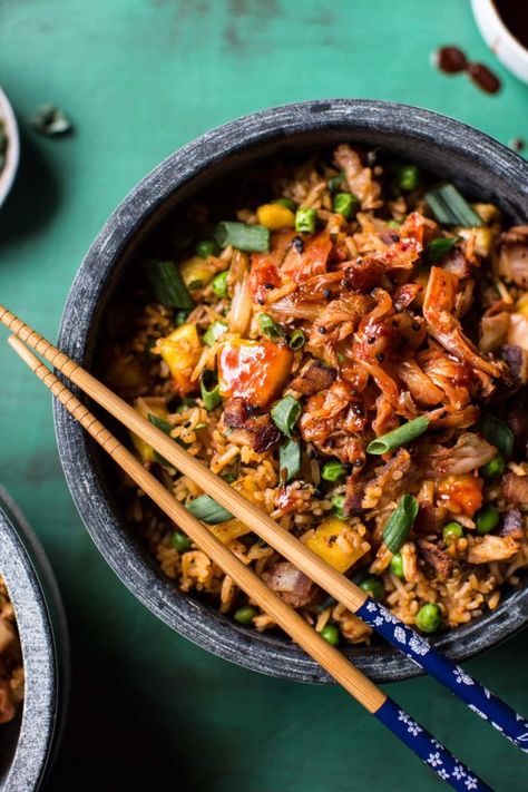 Kimchi Chicken, Bacon Fried Rice, Tasty Fried Rice, Fried Rice Recipes, Zojirushi Rice Cooker, Rice Fried, Half Baked Harvest Recipes, Chicken And Bacon, Bacon Fries