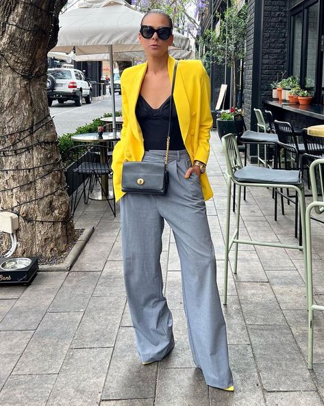 Nicoleah Ogle | Outfit check ✔️ Grey and Yellow 💛 Yay or nay ? #fitcheck✔️ #brightyellowblazer @la_jaqueta #greywidelegpants #widelegpants… | Instagram Grey And Yellow Outfits For Women, Yellow Shirt And Jeans Outfit, Yellow Blazer Outfit Business, Yellow Blazer Outfits For Women, Yellow And Grey Outfit, Black Slides Outfit, Yellow Blazer Outfit, Brunch Vibes, Ragged Jeans