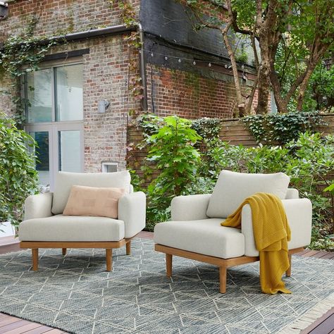 If You Have Any Outdoor Space, You're Going to Want These Comfy Pieces of Furniture Comfortable Outdoor Furniture, Modern Outdoor Chairs, Chair Lounge, Outdoor Lounge Chair, Outdoor Ottomans, Indoor Chairs, Scandinavian Inspired, Lounge Chair Outdoor, Lounge Chairs