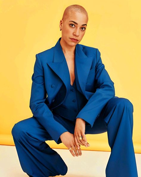 Cush Jumbo Cush Jumbo, British Actresses, Blue Suit, Hollywood, Actresses, Celebrities, Blue