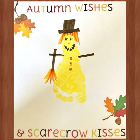 Scarecrow Art For Infants, Fall Crafts For Two Year Olds Easy, Thanksgiving Art For Two Year Olds, Infant Halloween Art Projects, Fall Art For One Year Olds, Fall Art Ideas For Infants, Fall Infant Projects, October Arts And Crafts For Toddlers, Apple Art For Infants