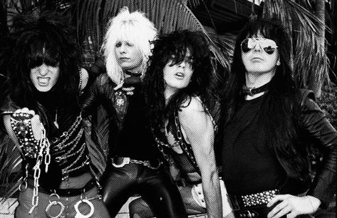 Nikki Sixx Wallpaper, Motley Crue Poster, 80s Rock N Roll, Groupie Love, 80s Outfits, Crash And Burn, Terror Twins, Mick Mars, Modern Rock