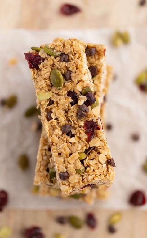 Chewy Nut Free Granola Bars - Easy and No Bake Lunch Box Prep, Toddler Baking, Nut Free Granola Bars, Granola Bar Recipe Chewy, Chewy Granola Bars Homemade, Easy Granola Bars, Baking With Toddlers, Nut Free Granola, No Bake Granola Bars