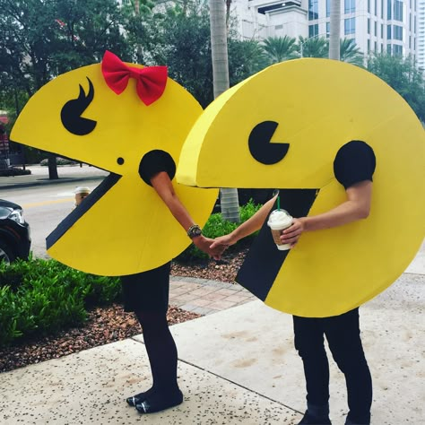 Pacman and Mrs Pacman diy costume Mrs Pacman, Mr And Mrs Pacman Costume, Mrs Pacman Costume, Diy Pacman Costume, Pac Man Costume Diy, Pacman Trunk Or Treat Ideas, Pacman Costume, Pacman Ghost Costume, Pac Man Halloween Costume