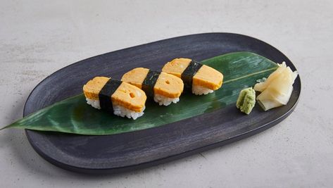 Tamago Nigiri Recipe - Great British Chefs Nigiri Recipe, Tamago Nigiri, Tamago Sushi, Japanese Omelette, Scotch Eggs Recipe, Sushi Ginger, Sushi Vinegar, Types Of Sushi, Great British Chefs