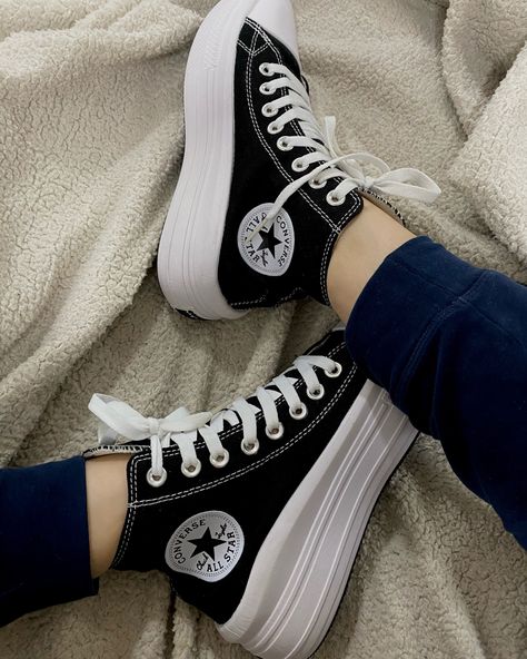 Converse Platforms, Converse Platform, Converse Run Star, Platform Converse, Hype Shoes, Aesthetic Shoes, Swag Shoes, Best Sneakers, Dream Shoes