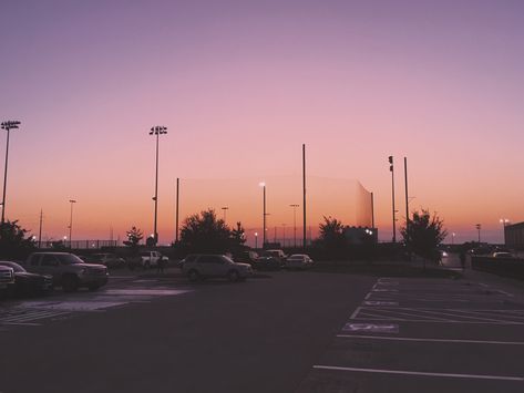 School Parking Lot Aesthetic, Highschool Vibes, High School Parking Lot, Parking Lot Sunset, Aesthetic Usa, July Vibes, Invisible String, Staff Directory, Canadian Girls