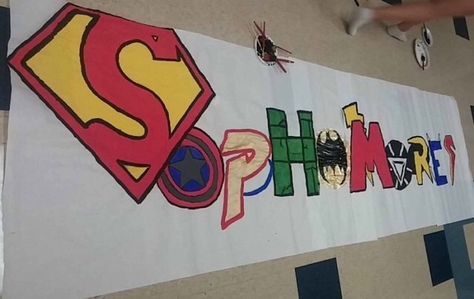 Sophomore Poster Sophomore Signs For Pep Rally, Volleyball Poster Ideas Signs, Class Poster Ideas, School Spirit Ideas Pep Rally, High School Football Posters, Cheerleading Signs, High School Posters, School Spirit Posters, Homecoming Poster Ideas