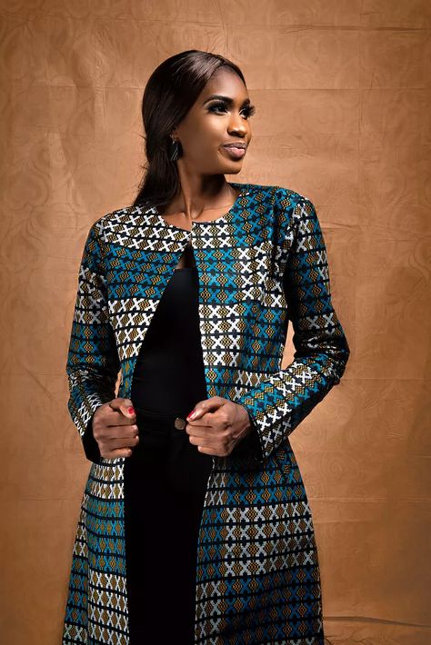 Ankara Jackets For Women, Cloth Styles, African Print Coat, Kitenge Dress, Ankara Jackets, African Fashion Week, African Attire Dresses, Ankara Clothing, African Tops