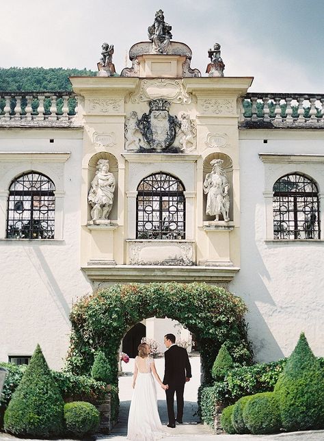 Castle Wedding Aesthetic, Austrian Wedding, Classic Romantic Wedding, Ethereal Wedding, European Wedding, Wedding Abroad, Refined Wedding, Wedding Location, Wedding Aesthetic