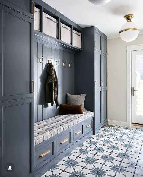 Mudroom Coat Storage, Blue Mudroom, Stair Panelling, Built In Storage Ideas, Entrance Way Ideas, Mud Room Entrance, Shoe Unit, Boot Room Storage, Boot Room Ideas