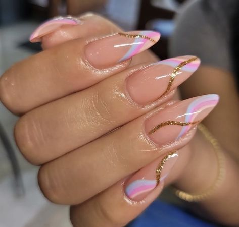 Builder Gel Nails Design Pink, Pink Purple Gold Nails, Wavy Acrylic Nails, Wavy Nail Design, Wavy Nail Art, Wavy Nails, Purple Nail Art, Builder Gel Nails, Gold Nail Designs