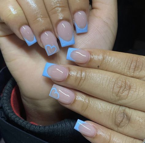 Nails 2023 Acrylic, Nail Trends Spring, Nails Girly, Holiday Acrylic Nails, Girly Acrylic, Nails Gel Nails, Blue Acrylic Nails, Simple Gel Nails, Girly Acrylic Nails