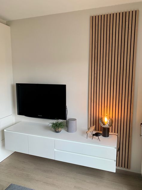 Wooden Panneling Rooms Living Room, Tv Wooden Panel Tv Walls, White Wood Panel Walls, White Walls Living Room, White Wood Paneling, Scandi Living Room, Living Room Panelling, Wooden Panelling, Condo Interior Design