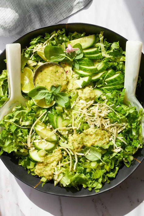 Goddess Salad Recipe, Green Goddess Salad Recipe, Creamy Chipotle Dressing, Green Goddess Salad, Goddess Salad, Food Dolls, Leafy Salad, Cilantro Lime Chicken, Low Carb Sides