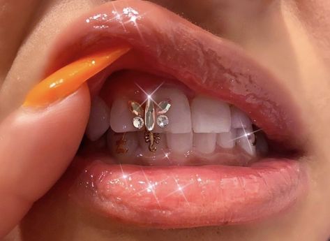 Butterfly Tooth Gem, Gold Teeth Grills, Tooth Gems Ideas, Butterfly Colors, Gold Grill, Grills Teeth, Tooth Gems, Tooth Gem, Teeth Jewelry