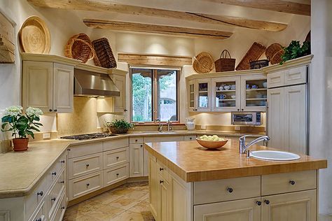 Adobe kitchen, white cabinets, with island Adobe Home Interior, Adobe Kitchen, Adobe Style Homes, Kitchen White Cabinets, Southwest Kitchen, Adobe Interior, Adobe Home, Kitchen Island Plans, Interiors Photography