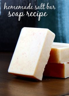 This homemade pink salt and sal butter soap recipe contains a high percentage of skin conditioning sal butter and mineral rich pink Himalayan salt that aids in detoxing, healing and nourishing skin. Diy Beauty Gifts, Diy Stocking, Skincare Diy, Salt Soap, Diy Soaps, Salt Bar, Natural Skincare Recipes, Cold Process Soap Recipes, Soap Making Recipes