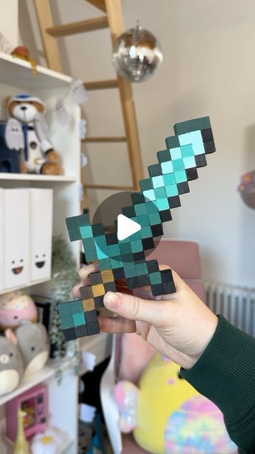 Celyn Haf on Instagram: "It’s about time we made a minecraft diamond sword to add to the wall! ✏️🎨  #painting #paint #art #artist #minecraft #minecraftdecor #wilbursoot #dreamsmp #vlog #voiceover #minecraftdiy #homedecor #housemove #furniturefinds #mc #mojang #interiordesign #art #artist #painting #paint #minecraftflowers #minecraftirl #minecraftsword #diamondsword" Easy Minecraft Paintings, Minecraft Canvas Painting Diy, Minecraft Canvas Painting, Minecraft Canvas, Minecraft Diamond, Minecraft Decorations, Canvas Painting Diy, Paint Art, Moving House