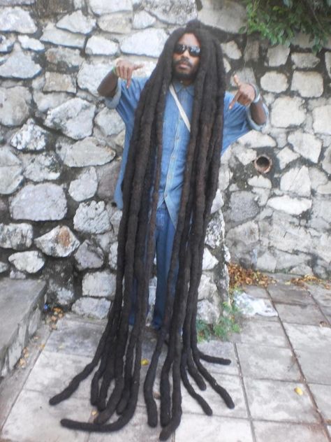 This Brotha has been on a loc journey for REAL! Rasta Tattoo, Dreadlock Rasta, Interesting Hair, Rastafarian Culture, Dreadlock Hair, Long Dreads, Beautiful Dreadlocks, Beautiful Black Hair, Dreadlock Styles