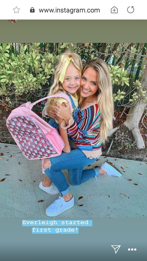 Savannah And Everleigh, Cole Labrant, Sav Labrant, Sav And Cole, Mommy Daughter Photos, Savannah Rose, Labrant Family, Cole And Savannah, Mommy Daughter Outfits