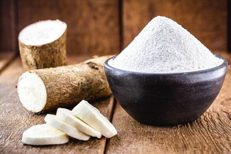 Everything You Need to Know About Tapioca Starch Healthy Flour, Tapioca Pudding, Tapioca Starch, Huevos Fritos, Cassava Flour, Tapioca Flour, Halal Recipes, Baking Mixes, Gluten Free Flour