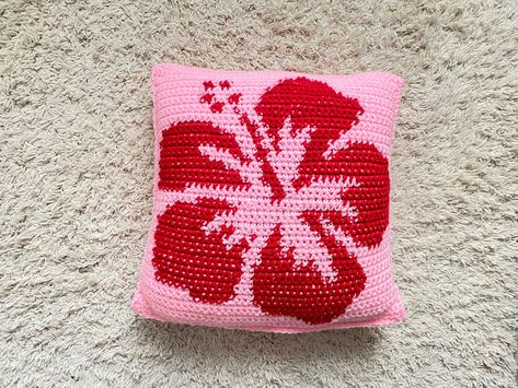 Hibiscus Flower Crochet, Crochet Tapestry Wall Hanging, Intarsia Crochet, Wall Hanging Pattern, Tapestry Pattern, Cute Easy Doodles, Pixel Crochet, Crochet Pillows, Flower Crochet