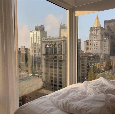 New York Apartment Aesthetic, New York Aesthetic City Apartments, Apartment View, City Apartments, York Aesthetic, Aesthetic City, Nyc Aesthetic, Nyc Life, New York Aesthetic